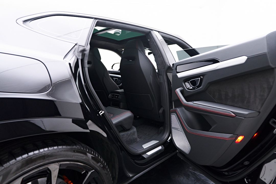 2022 Lamborghini Urus