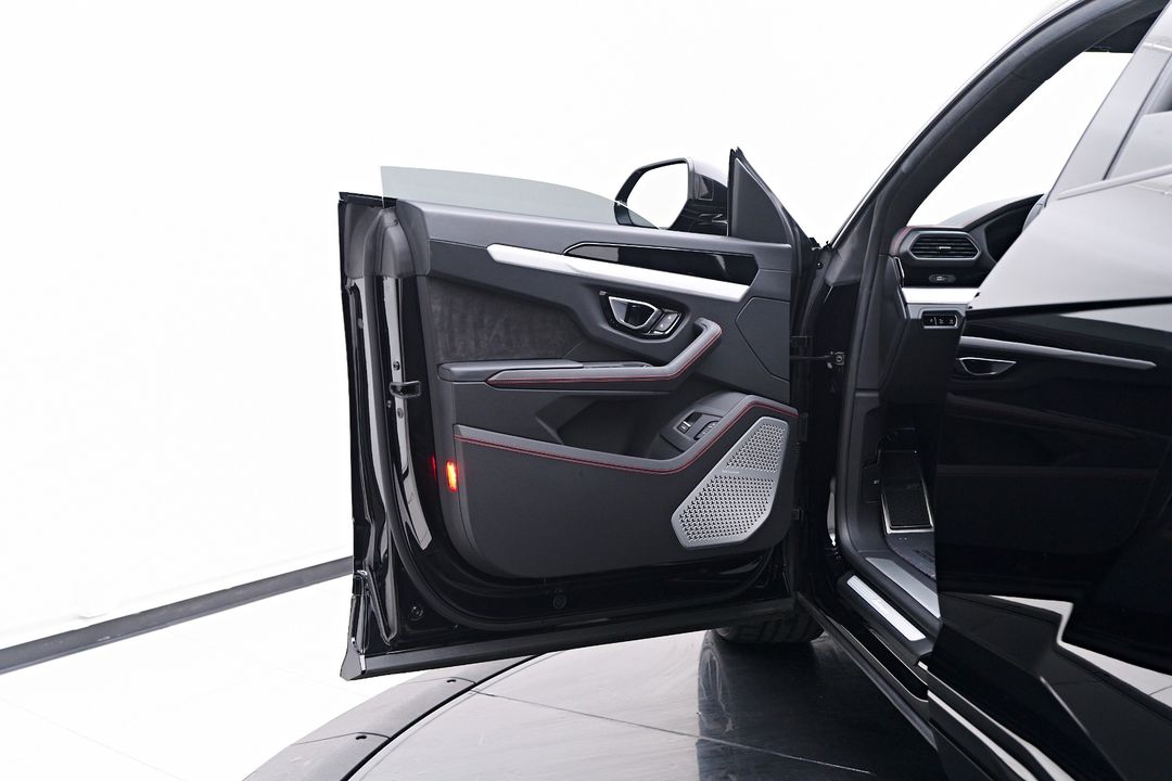 2022 Lamborghini Urus