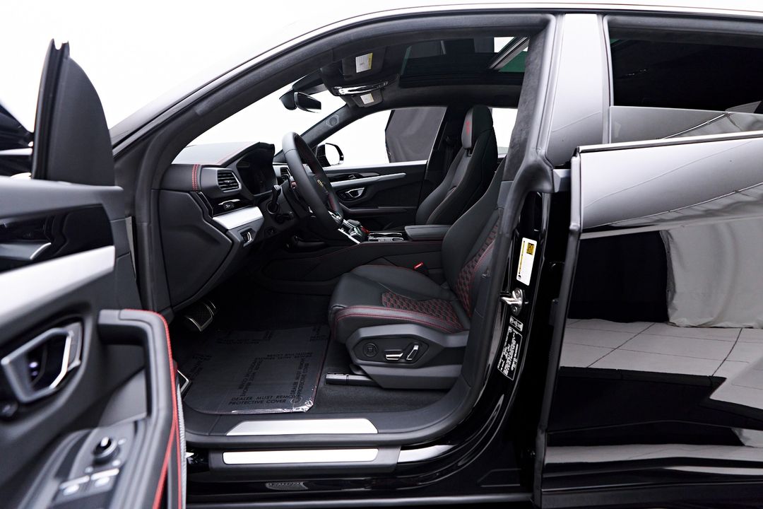 2022 Lamborghini Urus