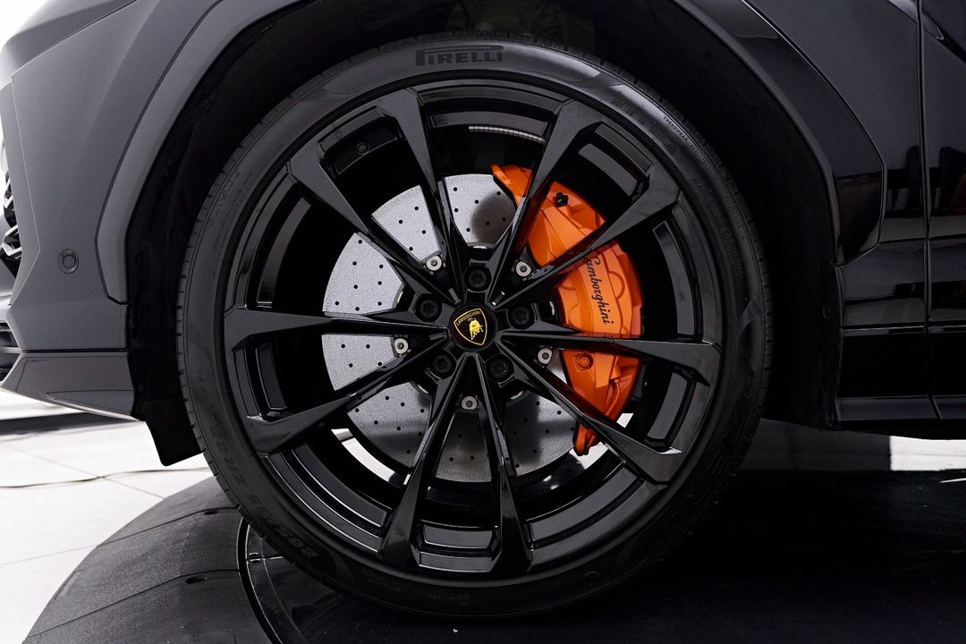 2022 Lamborghini Urus