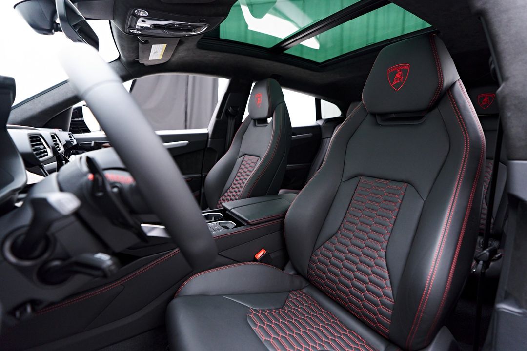 2022 Lamborghini Urus