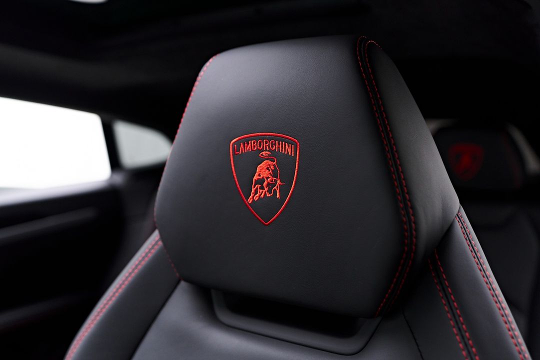 2022 Lamborghini Urus