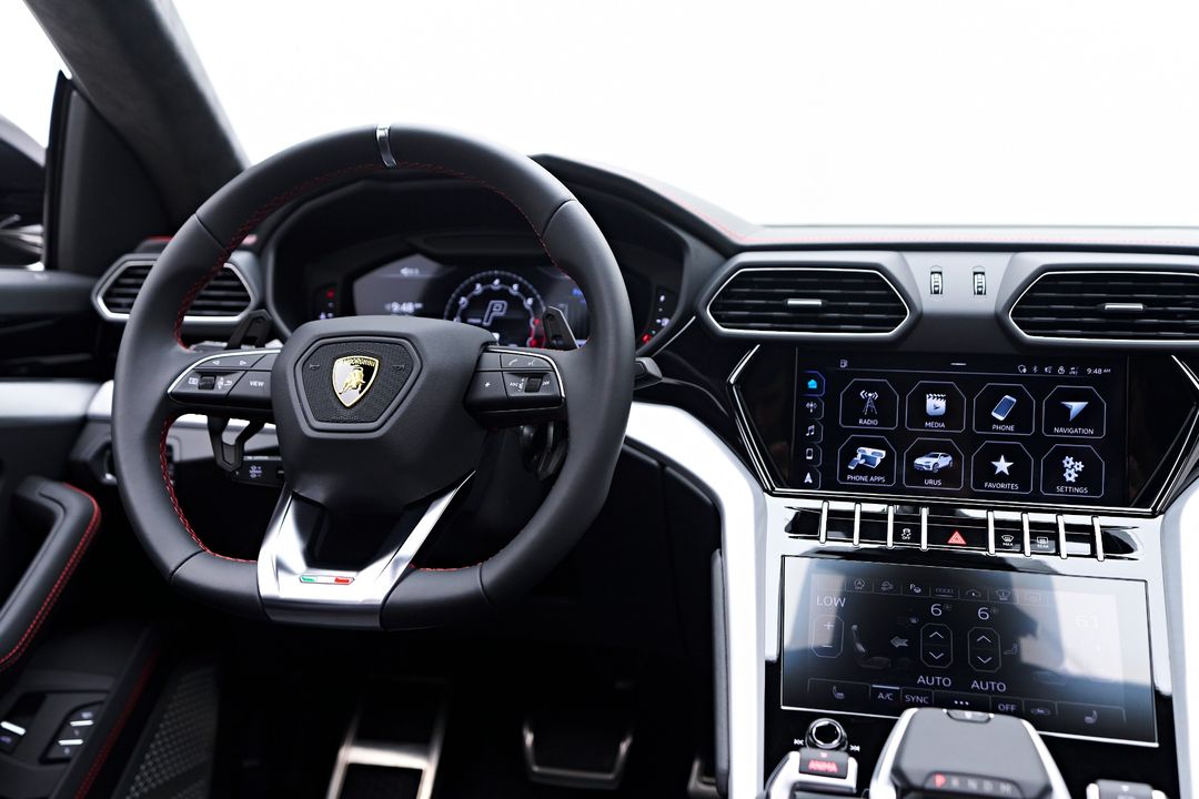 2022 Lamborghini Urus