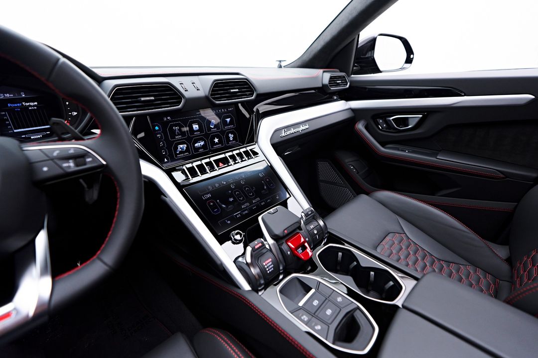2022 Lamborghini Urus