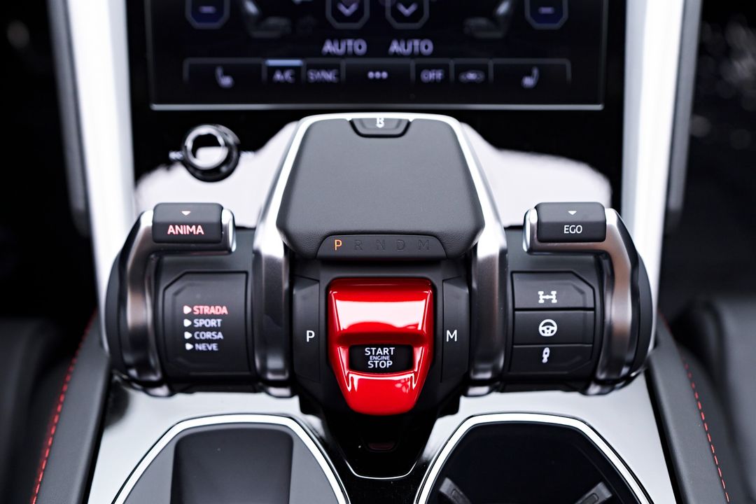 2022 Lamborghini Urus