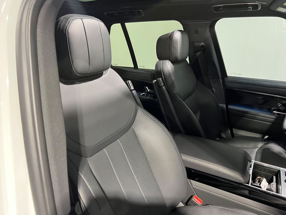 2023 Land Rover Range Rover P400 AWD