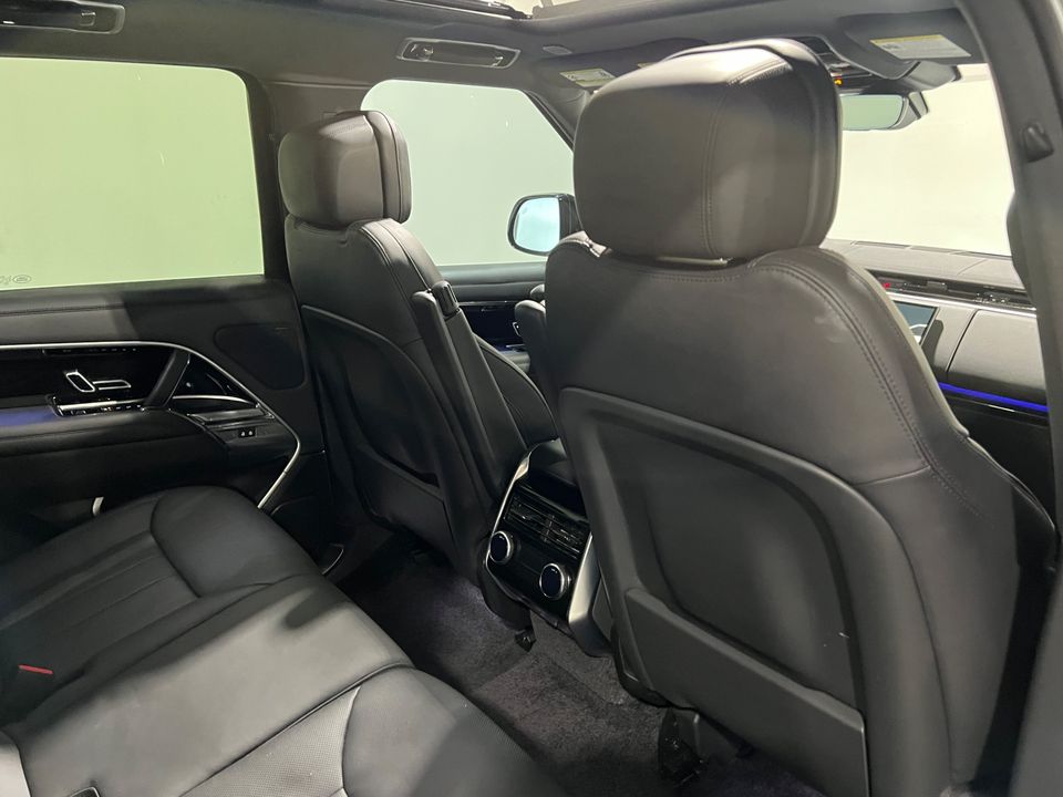 2023 Land Rover Range Rover P400 AWD