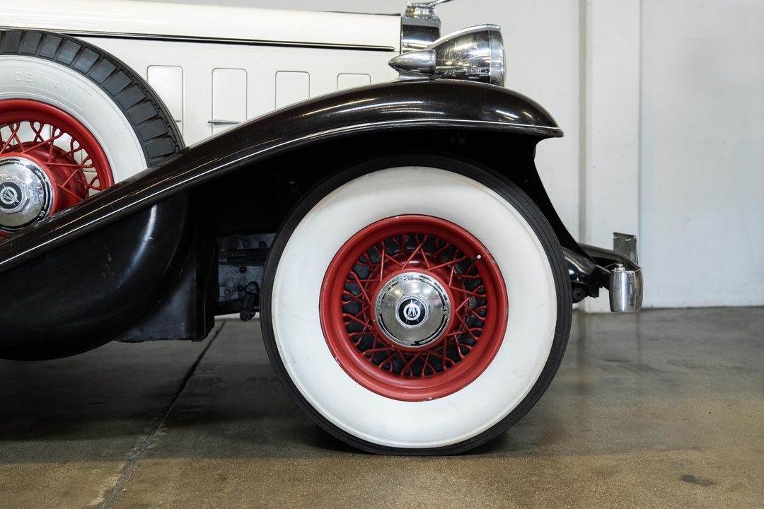1932 Cadillac 370B
