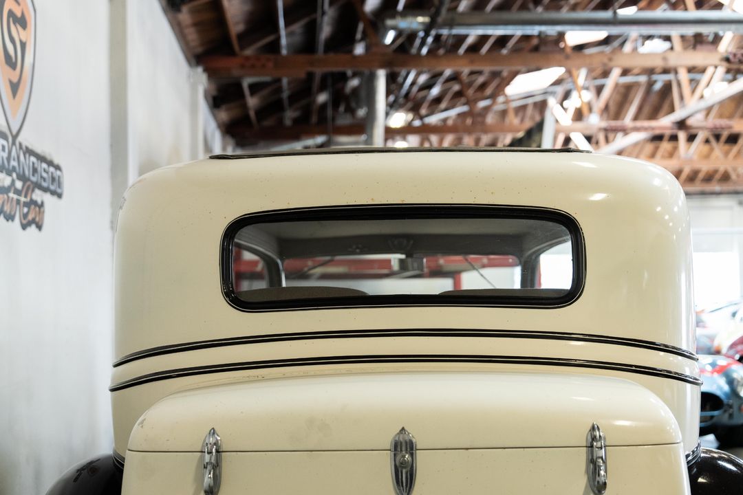 1932 Cadillac 370B