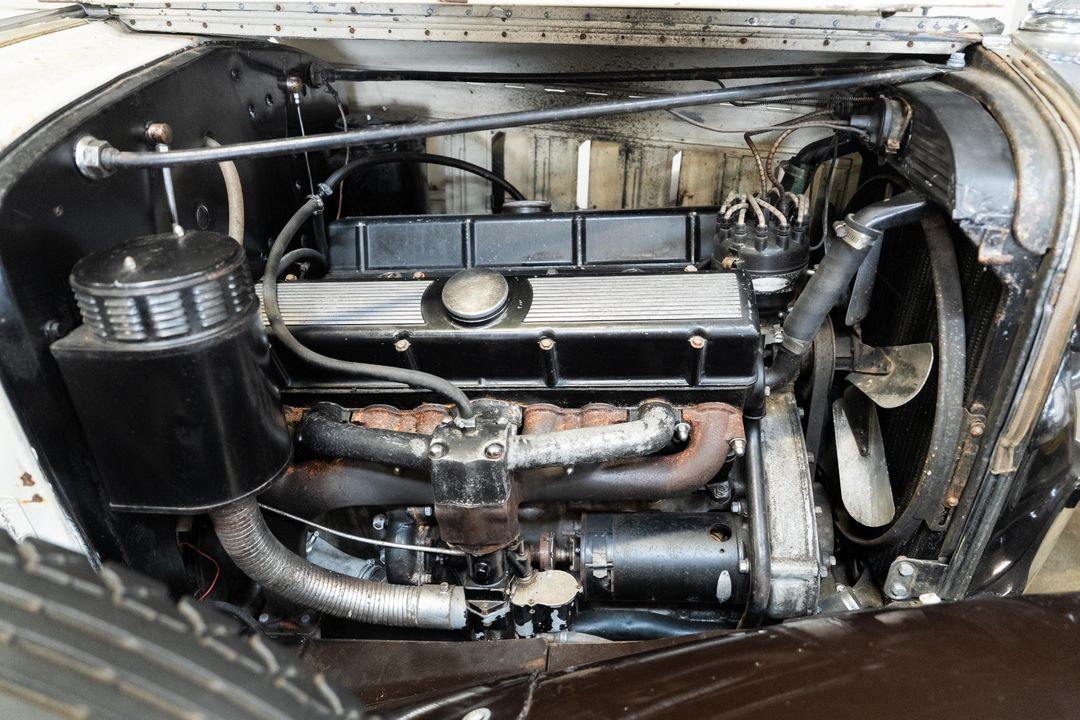 1932 Cadillac 370B