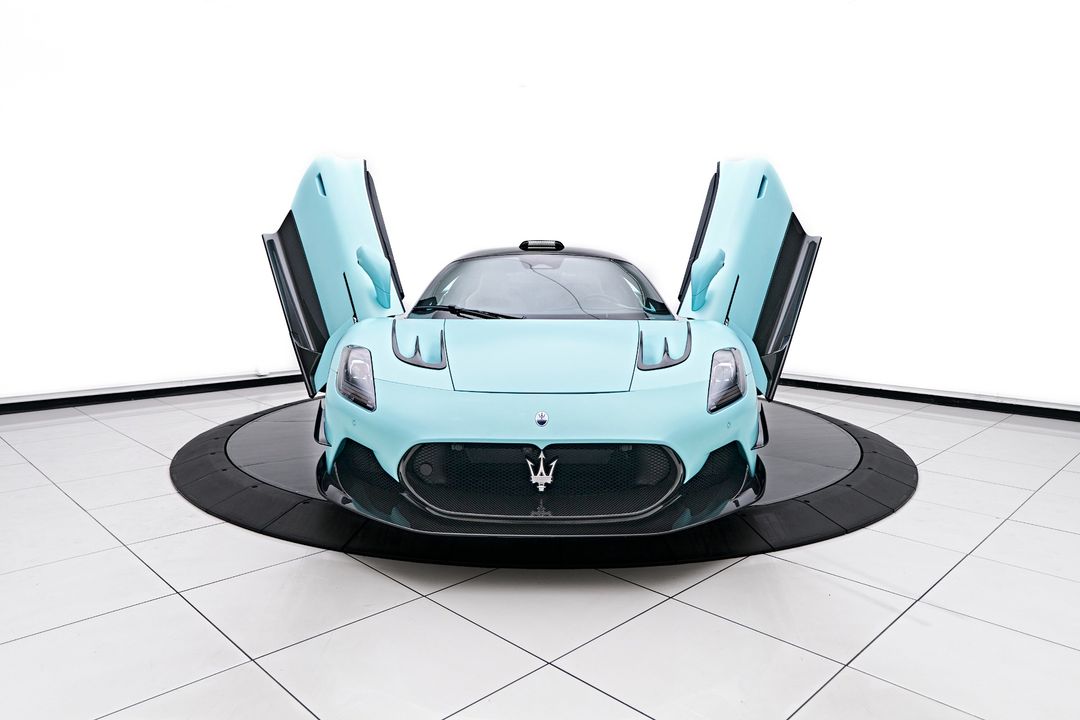 2023 Maserati MC20