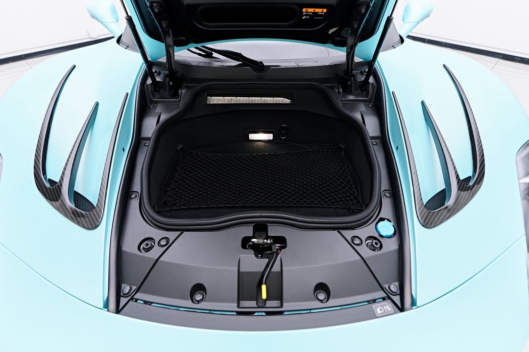 2023 Maserati MC20