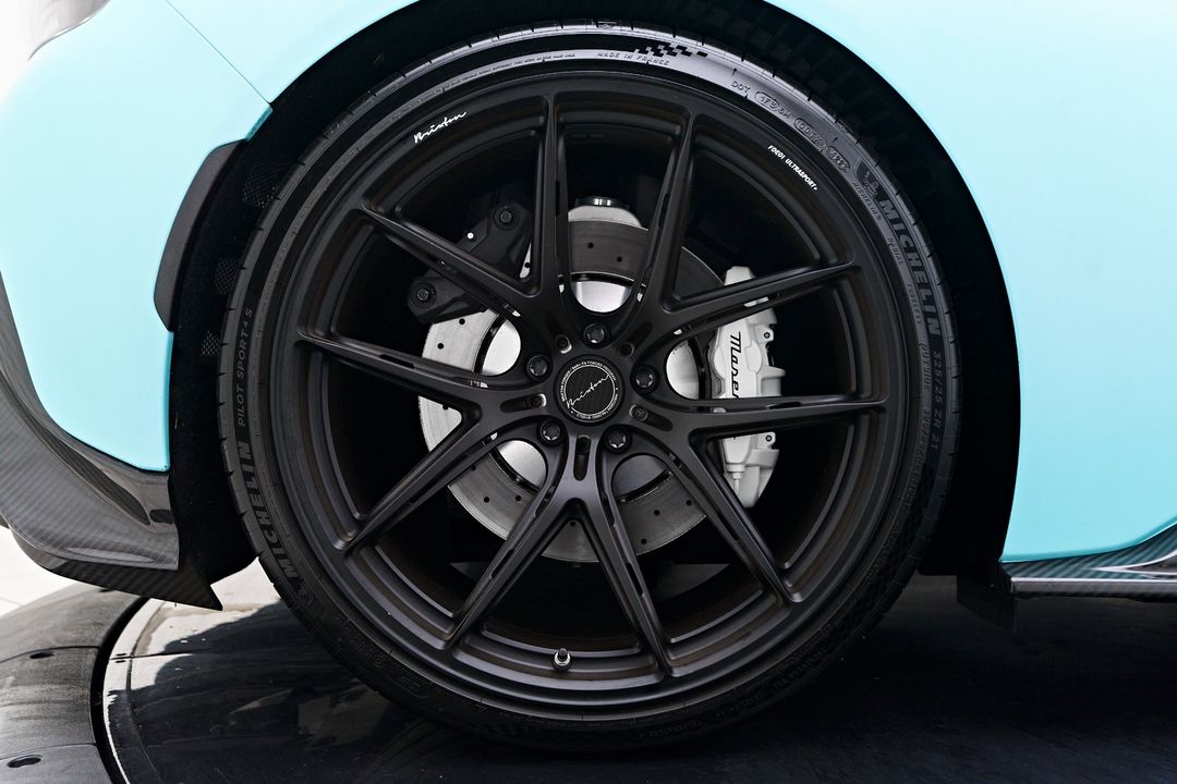 2023 Maserati MC20