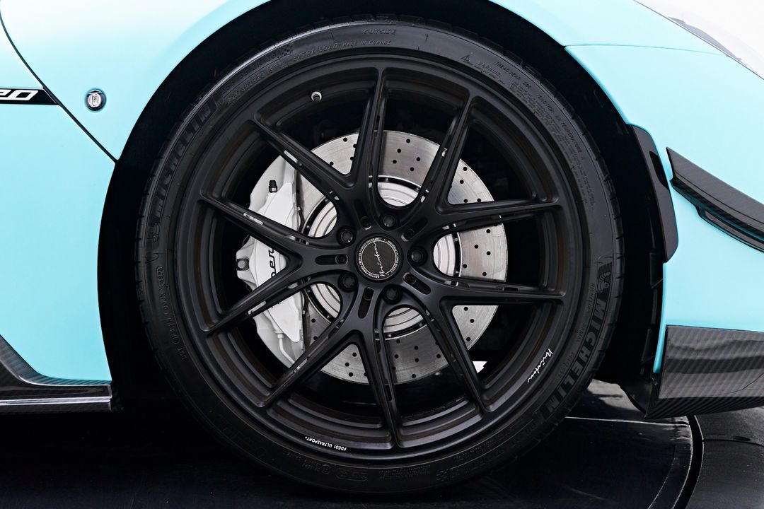 2023 Maserati MC20