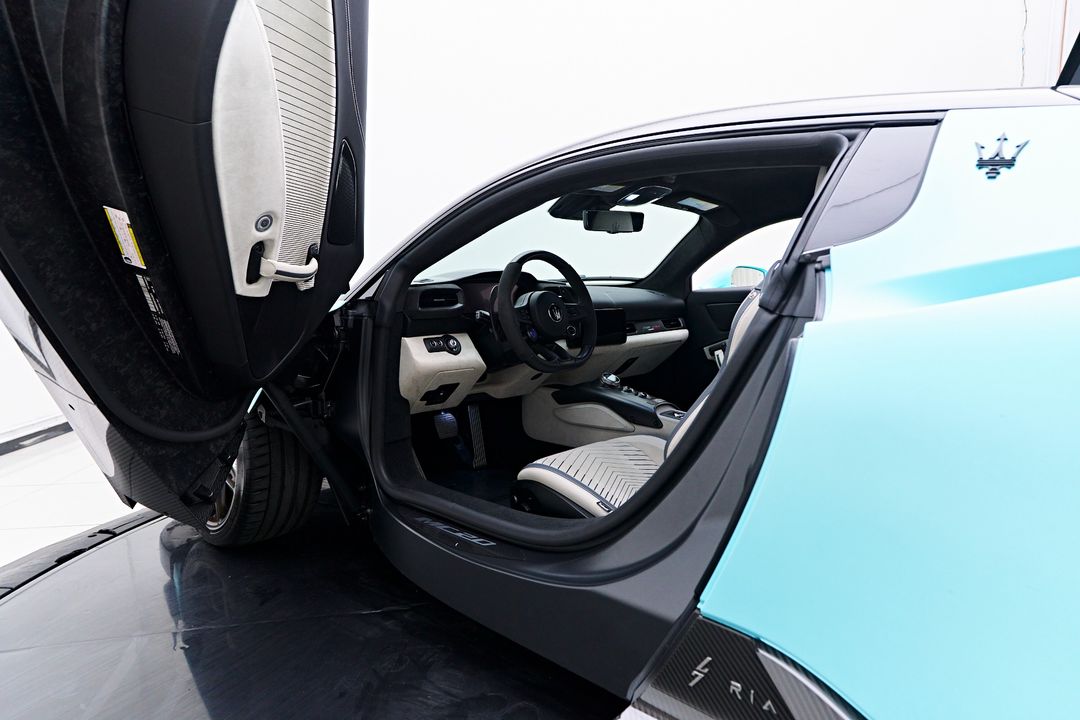 2023 Maserati MC20