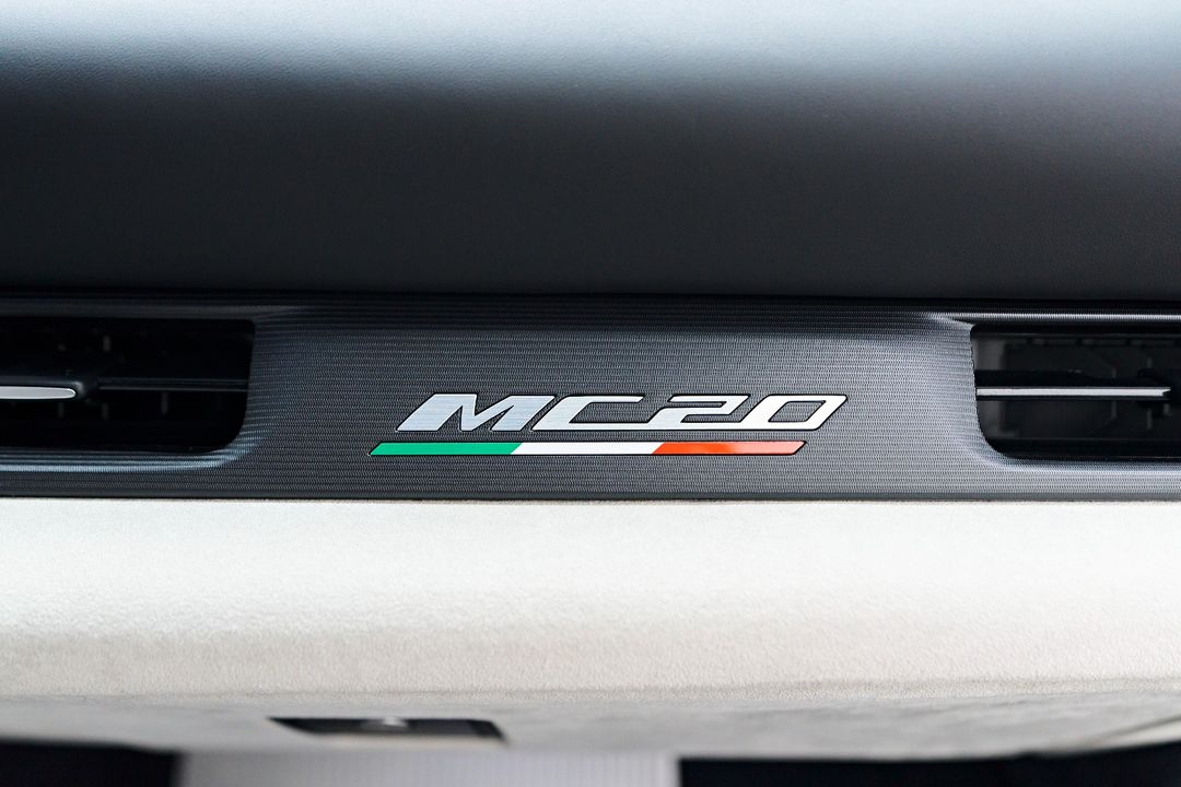 2023 Maserati MC20