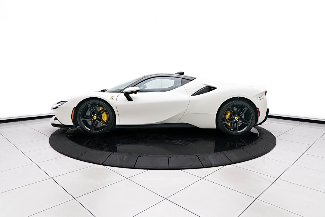 2023 Ferrari SF90 Stradale