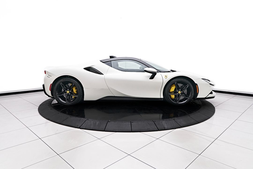 2023 Ferrari SF90 Stradale