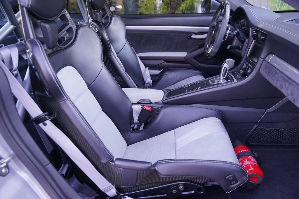 2016 Porsche 911
