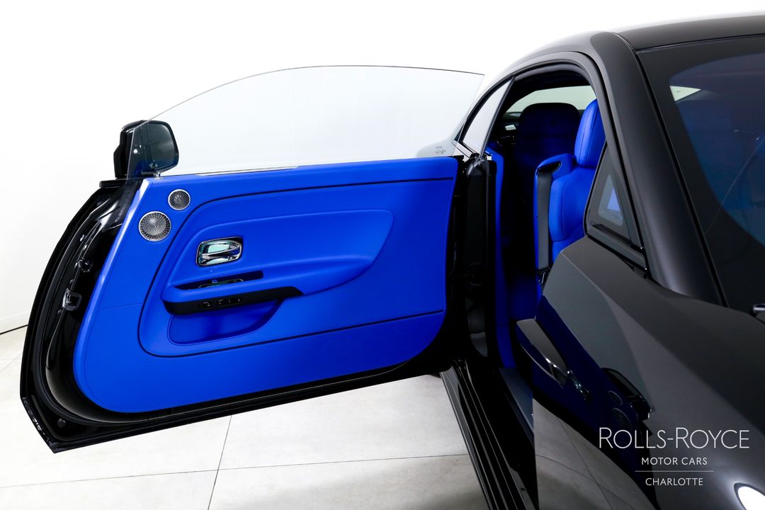 2025 Rolls-Royce Black Badge Spectre