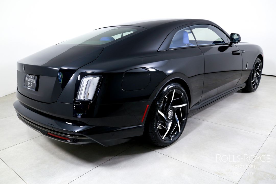 2025 Rolls-Royce Black Badge Spectre