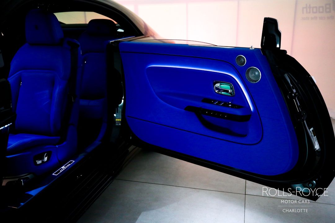 2025 Rolls-Royce Black Badge Spectre