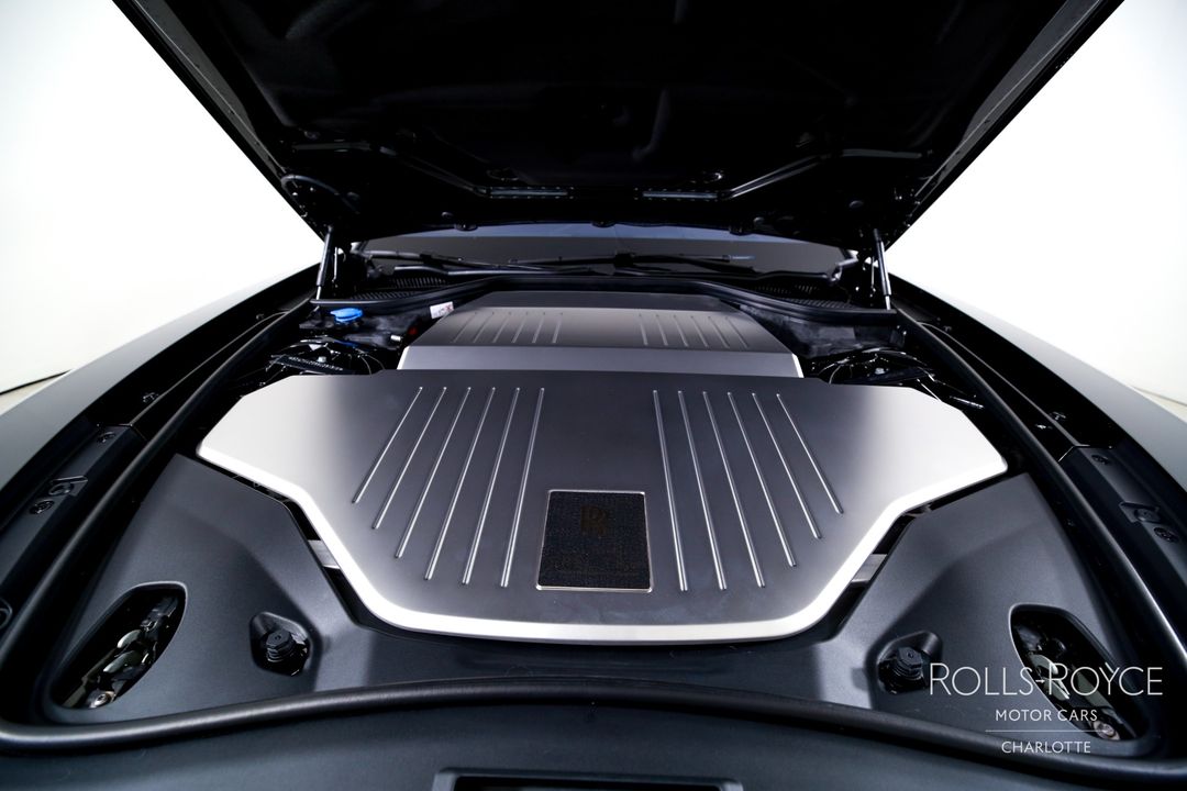 2025 Rolls-Royce Black Badge Spectre