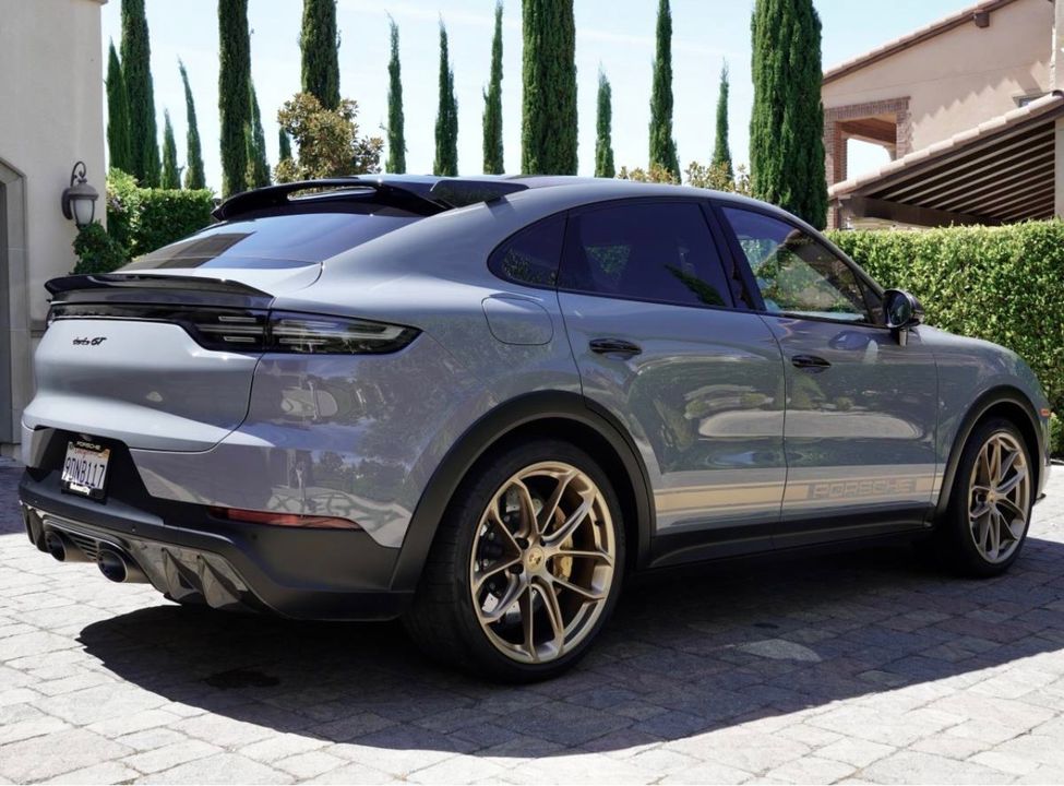 2022 Porsche Cayenne