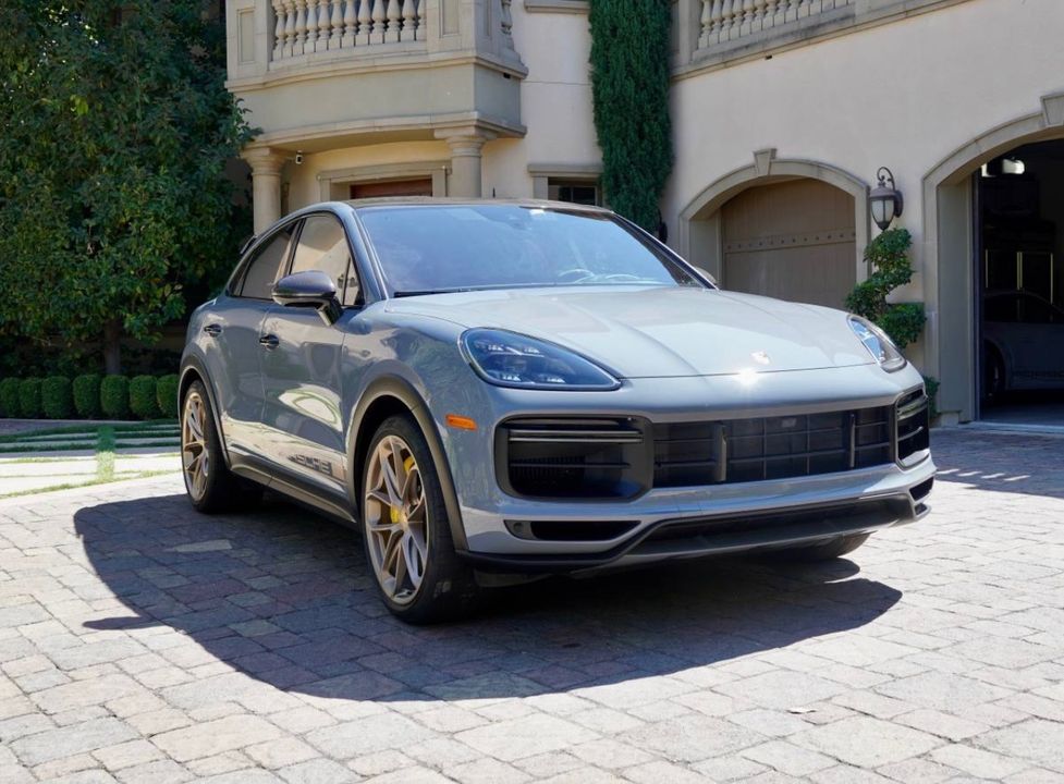 2022 Porsche Cayenne