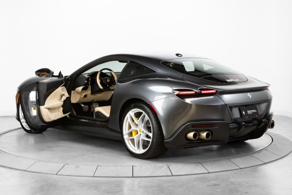 2022 Ferrari Roma