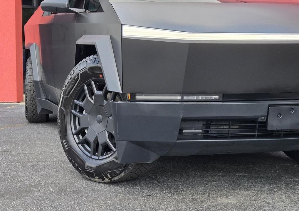 2024 Tesla Cybertruck