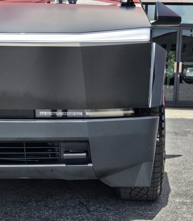 2024 Tesla Cybertruck