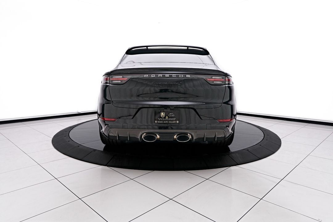 2021 Porsche Cayenne E-Hybrid Coupe