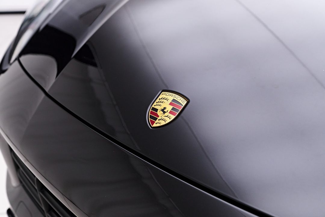 2021 Porsche Cayenne E-Hybrid Coupe