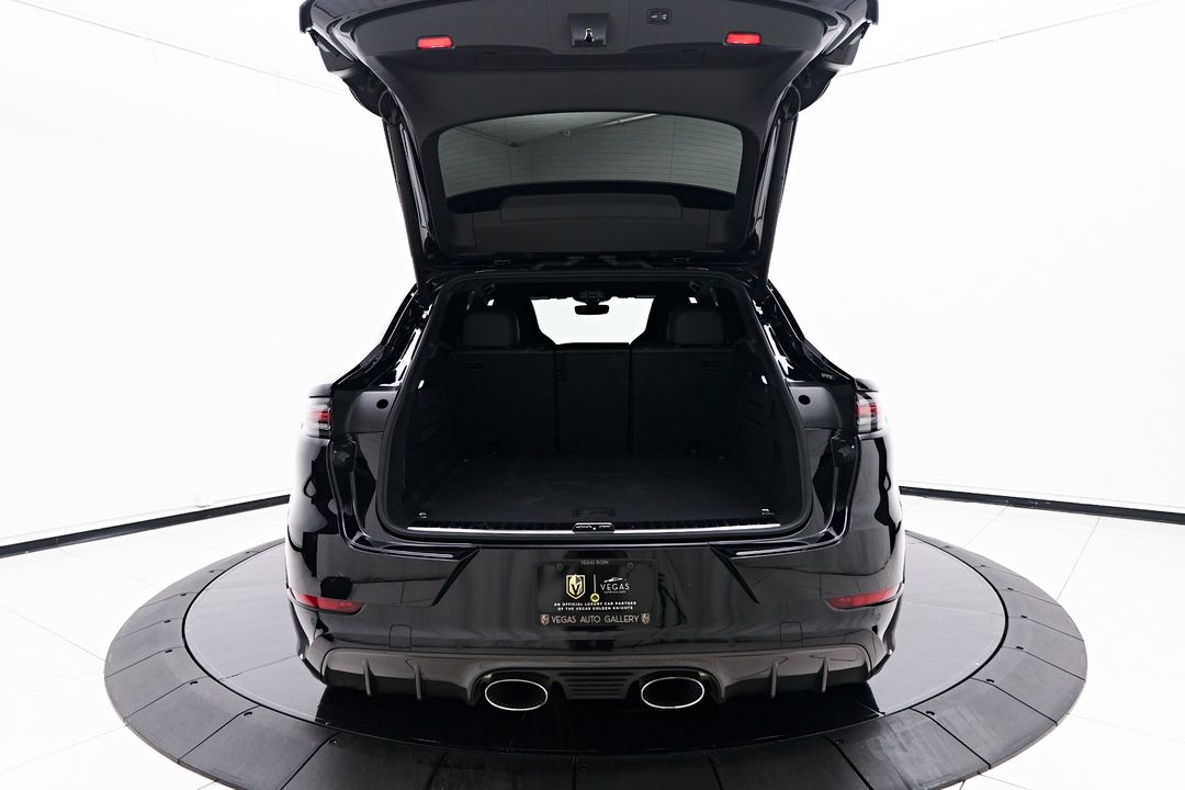 2021 Porsche Cayenne E-Hybrid Coupe