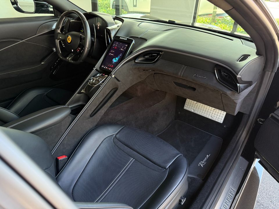 2021 Ferrari Roma