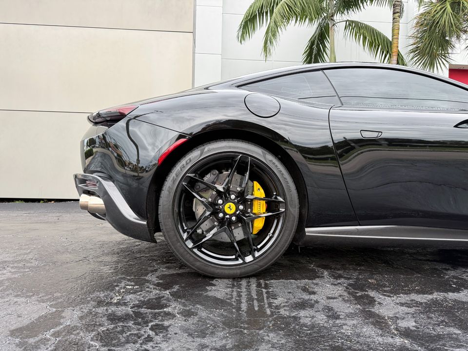 2021 Ferrari Roma