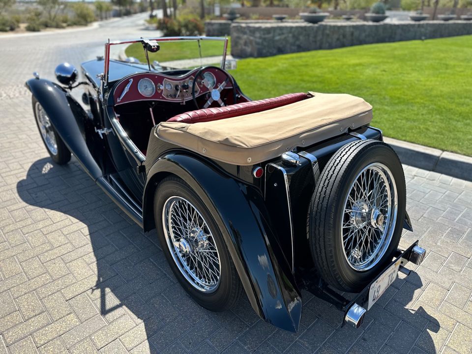 1949 MG TC10086