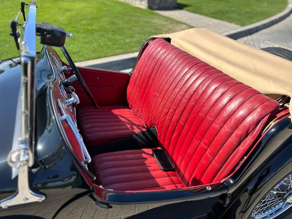 1949 MG TC10086