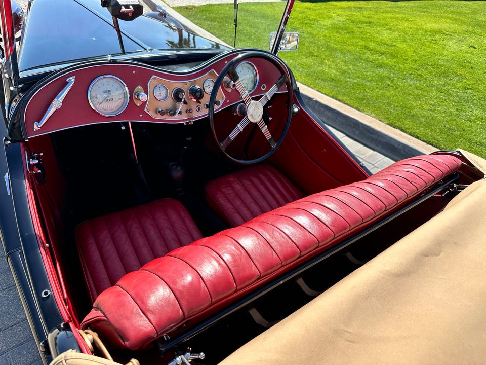 1949 MG TC10086