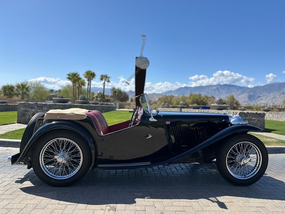 1949 MG TC10086