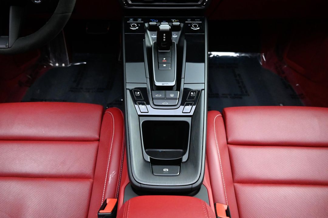 2022 Porsche 911