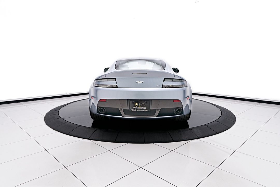 2016 Aston Martin V8 Vantage