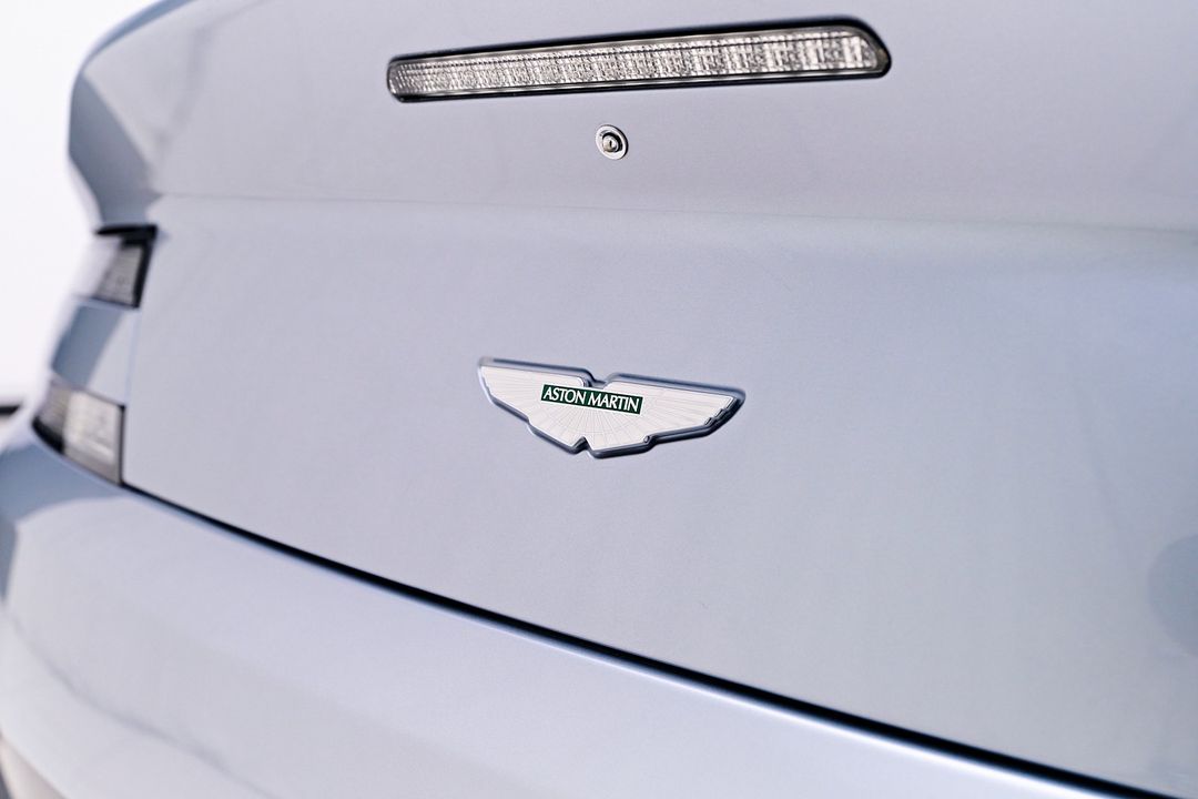 2016 Aston Martin V8 Vantage
