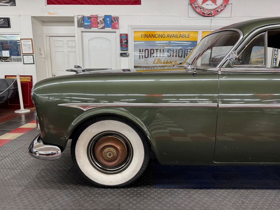 1951 Packard 200 D
