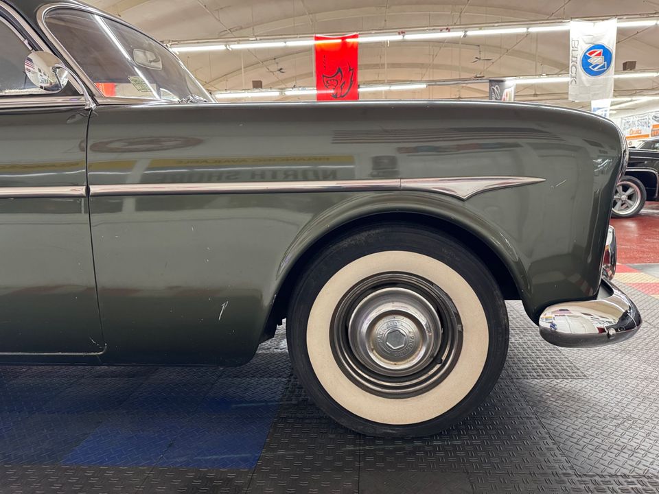 1951 Packard 200 D