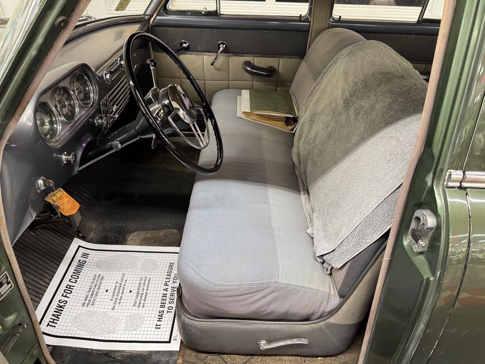 1951 Packard 200 D