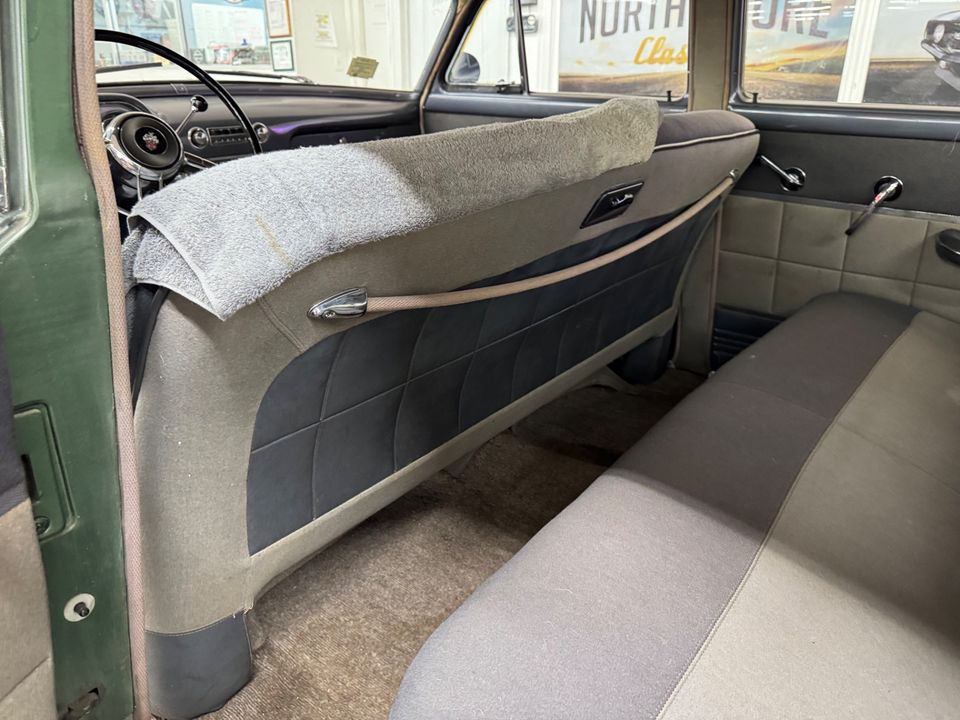 1951 Packard 200 D