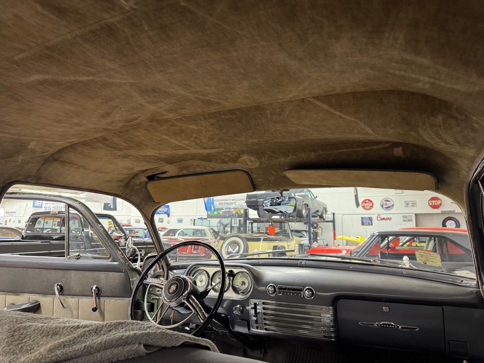 1951 Packard 200 D