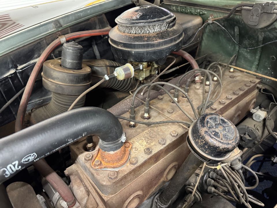 1951 Packard 200 D